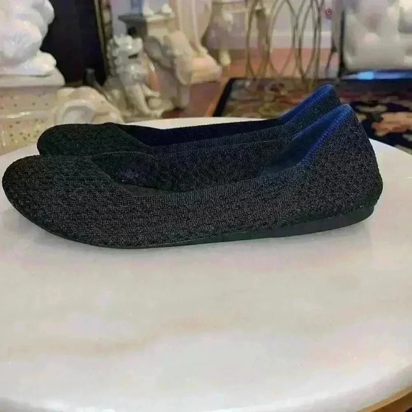 Rothy’s Flats Black Honeycomb Round Toe - Retired sz 8 - Picture 7 of 8